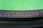 Уплотнитель двери передней левой (7L0867365A) для Porsche Cayenne с 2003-2010г