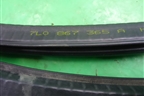 Уплотнитель двери передней правой (7L0867365A) для Porsche Cayenne с 2003-2010г