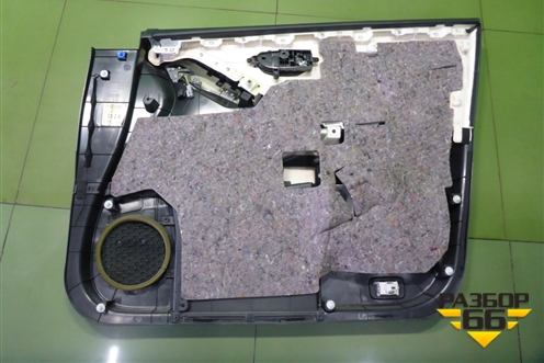 Обшивка двери передней левой под электрику (правый руль) (809251AA0A) для Nissan Murano (Z51) с 2007-2015г