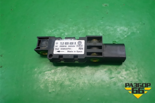 Датчик AIR BAG (передний) (7L0909606B) для Porsche Cayenne с 2003-2010г