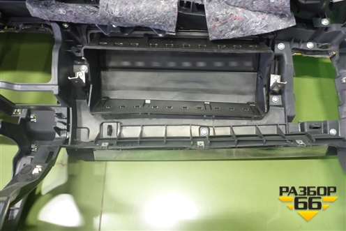 Торпедо под AIR BAG без AIR BAG (правый руль) для Nissan Murano (Z51) с 2007-2015г
