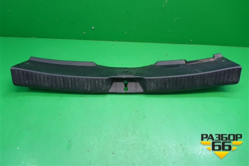Обшивка багажника на заднюю панель (EG216889X) для Mazda CX 7 с 2006-2012г