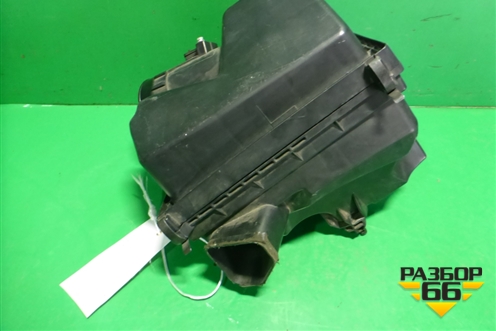 Корпус воздушного фильтра (3.5л VQ35DE) для Nissan Murano (Z51) с 2007-2015г