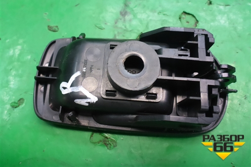 Ручка откидывания заднего сиденья (правая) для Mazda CX 7 с 2006-2012г