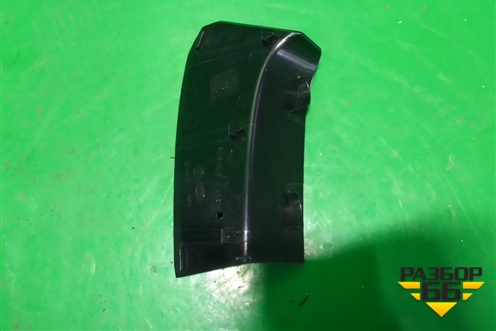 Накладка заднего фонаря правого (наружнего новая) (5N0945428) для Volkswagen Tiguan с 2011-2016г