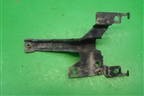 Кронштейн передней панели центральный для Mazda CX 7 с 2006-2012г