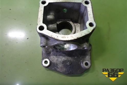 Крышка КПП (G221-9) (9452685034) для Mercedes Benz  TRUCK Axor 2 с 2004г