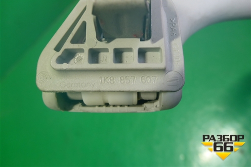 Ручка внутренняя потолочная (1K8857607) для Volkswagen Polo (хетчбэк) с 2009г