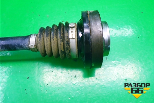 Привод задний (7L0501201) для Volkswagen Touareg c 2002-2010г