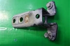 Петля двери передней правой нижняя для Mitsubishi Lancer-9  с 2003-2008г