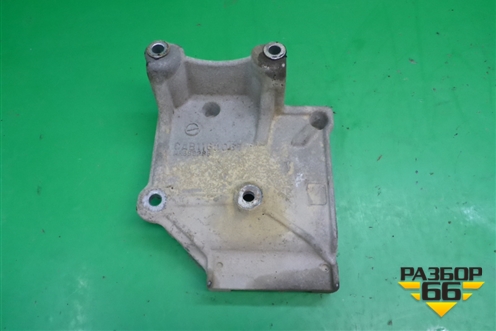 Кронштейн компрессора кондиционера (2.0л 4G63) (MR398285) для Mitsubishi Lancer-9  с 2003-2008г