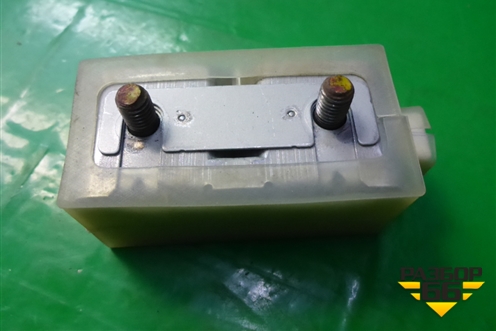 Датчик AIR BAG (MN141003) для Mitsubishi Lancer-9  с 2003-2008г