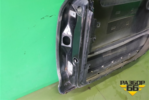 Дверь передняя правая для Volkswagen Touareg c 2002-2010г