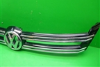 Накладка на решетку радиатора (5N0853651H) для Volkswagen Tiguan с 2011-2016г
