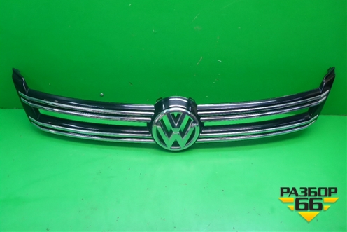 Накладка на решетку радиатора (5N0853651H) для Volkswagen Tiguan с 2011-2016г