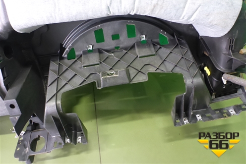 Торпедо с AIR BAG (верхняя часть) для Volkswagen Touareg c 2002-2010г