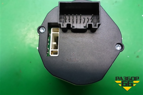 Переключатель режимов подвески (7L6927135E) для Volkswagen Touareg c 2002-2010г