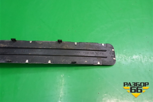 Накладка порога внутренняя переднего левого (7L0853655C) для Volkswagen Touareg c 2002-2010г