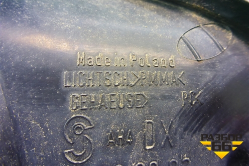 Фонарь задний внутренний правый (после 2006г) (7L6945094T) для Volkswagen Touareg c 2002-2010г