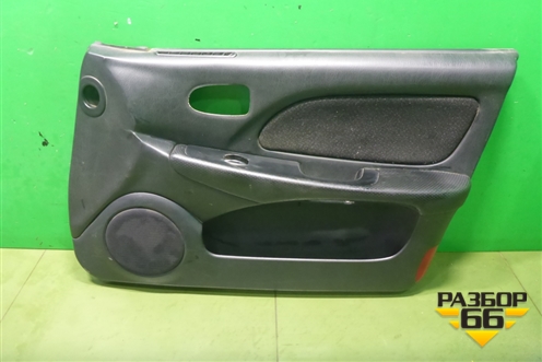 Обшивка двери передней правой под электрику (823203D010) для Hyundai Sonata-5 с 2001г