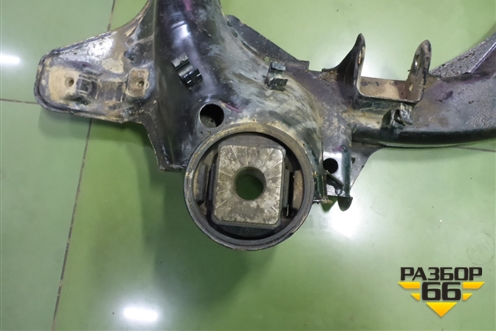 Подрамник передний (4.2л BAR) для Volkswagen Touareg c 2002-2010г