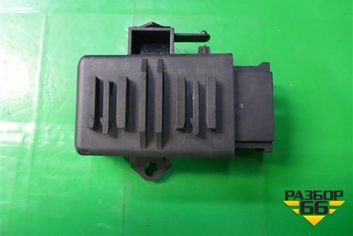 Блок электронный (подогрева сидений) (1K0959772) для Volkswagen Touareg c 2002-2010г