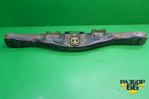 Балка крепления раздатки (АКПП) для Volkswagen Touareg c 2002-2010г