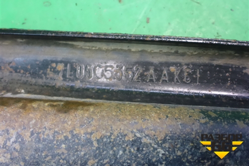 Рычаг задний правый (нижний) (7L0505352) для Volkswagen Touareg c 2002-2010г