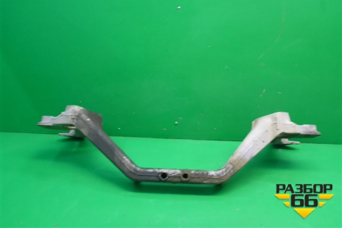 Балка передняя поперечная (крепления опор двигателя) (7L8199207) для Volkswagen Touareg c 2002-2010г