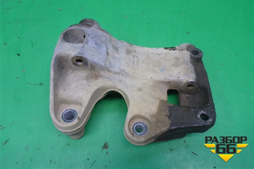 Кронштейн генератора (4.2л BAR) (079903805AF) для Volkswagen Touareg c 2002-2010г
