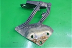 Петля капота левая (7L6823301B) для Volkswagen Touareg c 2002-2010г