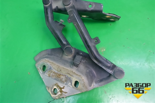Петля капота правая (7L6823302B) для Volkswagen Touareg c 2002-2010г