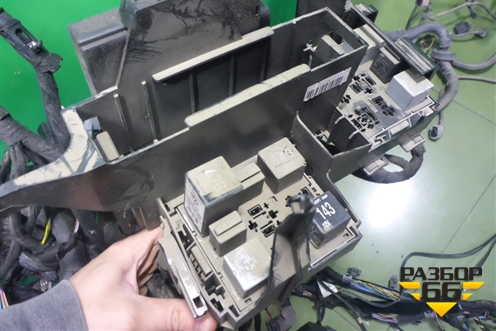 Проводка подкапотная+салон для Volkswagen Touareg c 2002-2010г