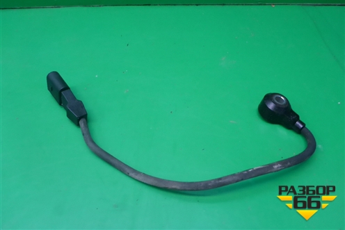 Датчик детонации (4.2л BAR) (079905377E) для Volkswagen Touareg c 2002-2010г