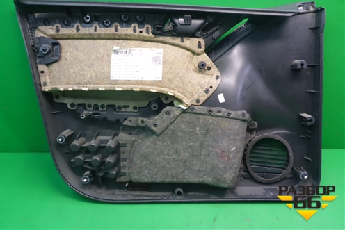 Обшивка двери передней правой под электрику (5K4867012) для Volkswagen Golf VI с 2009-2012г