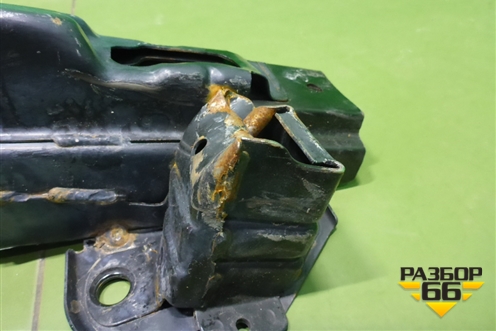 Усилитель переднего бампера (865302B010) для Hyundai Santa Fe с 2005-2012г