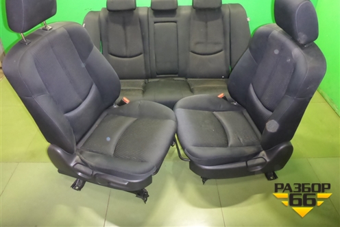 Сиденья комплект (правый руль без AIR BAG) для Mazda Mazda 6 (GH) с 2007-2012г