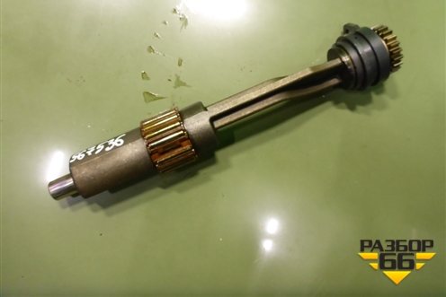 Вал балансирный (1.8-2.0л Gen3) (06H103333B) для Skoda Octavia (A7) с 2013г