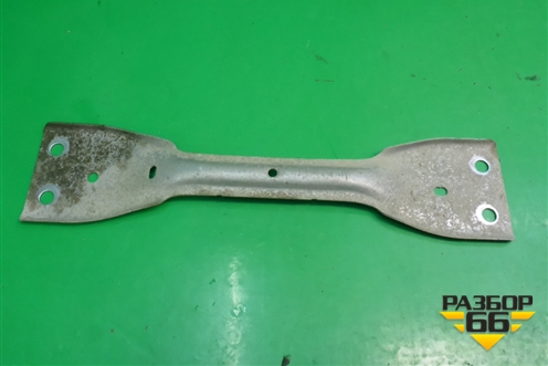 Кронштейн (1K0804421С) для Volkswagen Golf VI с 2009-2012г