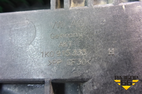 Площадка под аккумулятор (1K0913333) (1K0915333) для Volkswagen Golf VI с 2009-2012г