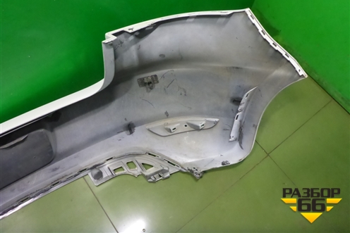 Бампер задний (под парктроник) (5K6807421) для Volkswagen Golf VI с 2009-2012г