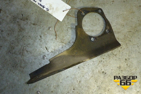 Кронштейн переднего редуктора для Mitsubishi Pajero Sport с 1996-2008г