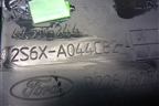 Консоль (задняя часть) (2S6XA044C82A) для Ford Fusion с 2002г