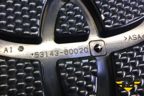 Эмблема передняя (до 2017г) (5314360020) для Toyota Land Cruiser Prado(150) с 2009г