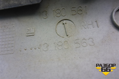 Обшивка стойки лобового стекла правая (13180563) для Opel Corsa D с 2006-2014г