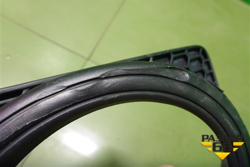 Накладка ПТФ левая (5N0853665E) для Volkswagen Tiguan с 2011-2016г