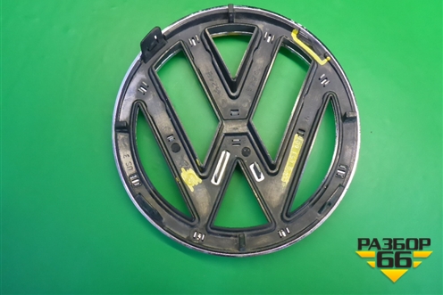 Эмблема в решетку радиатора (7P6853601) для Volkswagen Touareg с 2010-2018г