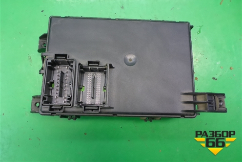Блок предохранителей салонный (13265078) для Opel Corsa D с 2006-2014г