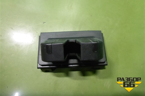 Кожух замка багажника (5JA827520) для Skoda Rapid с 2013г