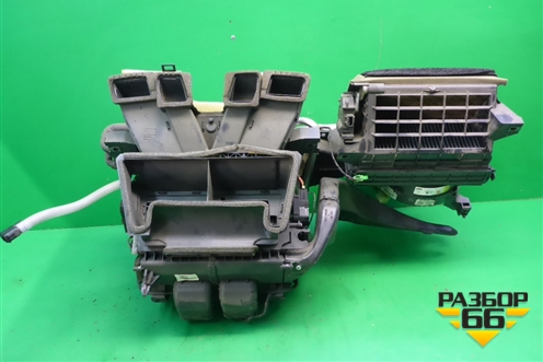 Корпус отопителя для Land Rover Discovery 3 с 2004-2009г